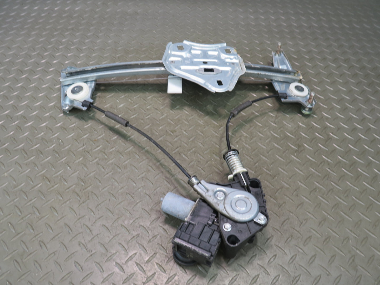 15-25 Lexus GSC16L RC350 RC300 Left Driver Door Window Regulator w Motor OEM