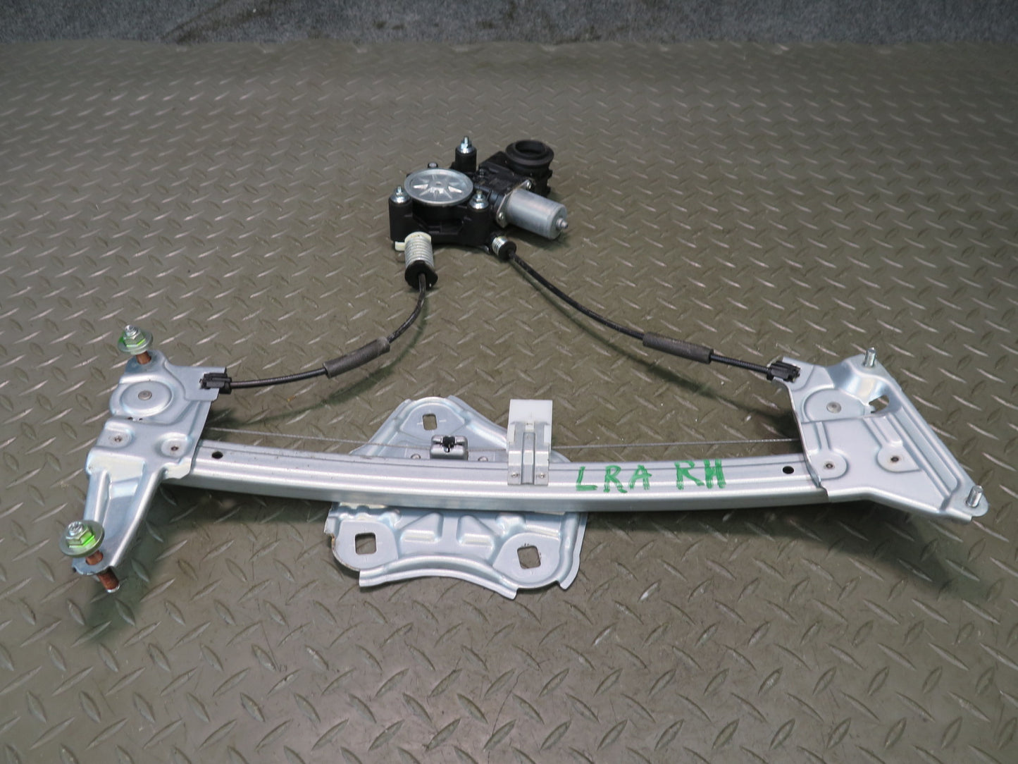 15-25 Lexus GSC16L RC350 RC300 Right Passenger Door Window Regulator w Motor OEM