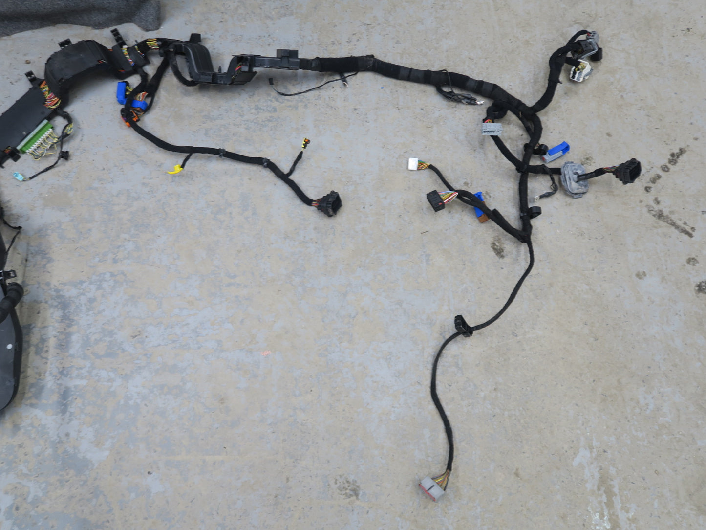 2017-2020 Maserati Levante M161 3.0L AWD Main Body Wire Wiring Harness