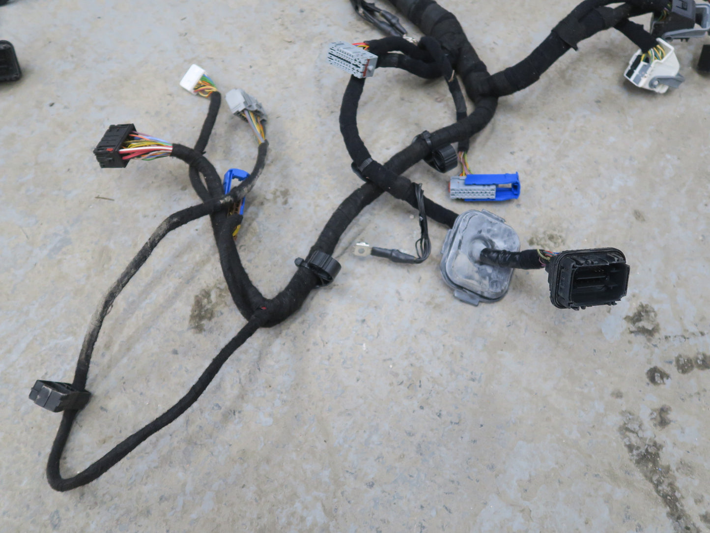 2017-2020 Maserati Levante M161 3.0L AWD Main Body Wire Wiring Harness