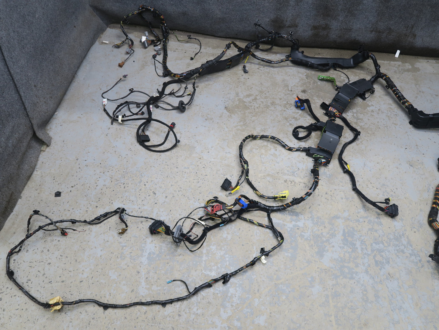 2017-2020 Maserati Levante M161 3.0L AWD Main Body Wire Wiring Harness