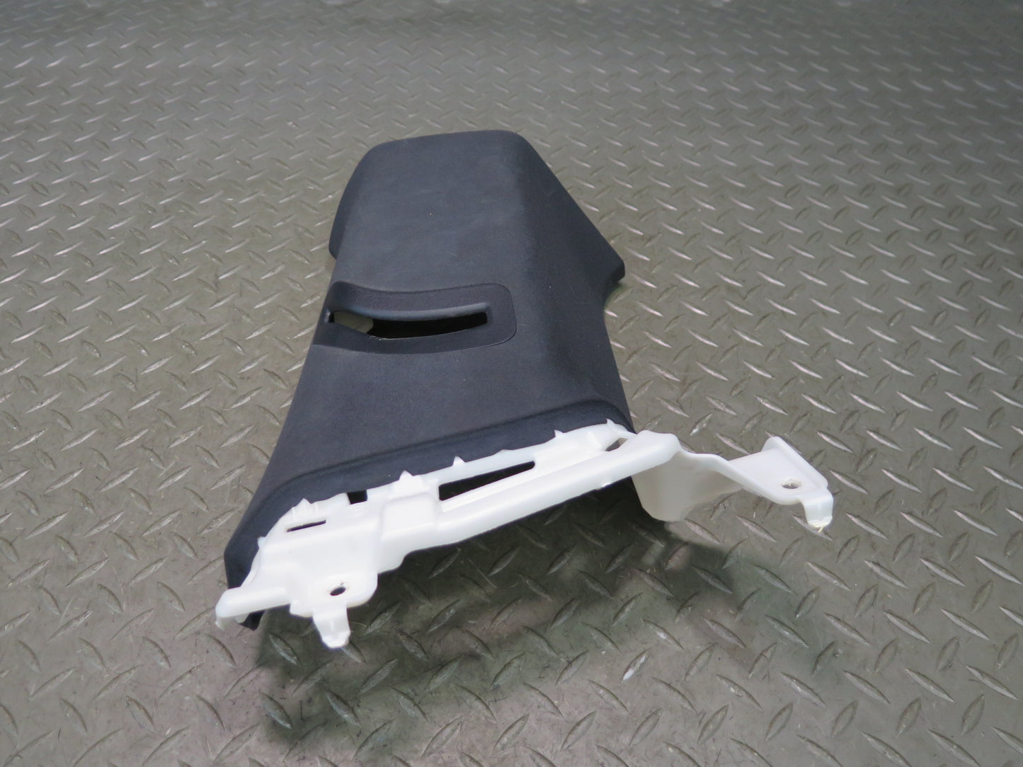 15-25 Lexus GSC16L RC350 RC300 Set of 2 Upper B Pillar Trim Cover Panel OEM