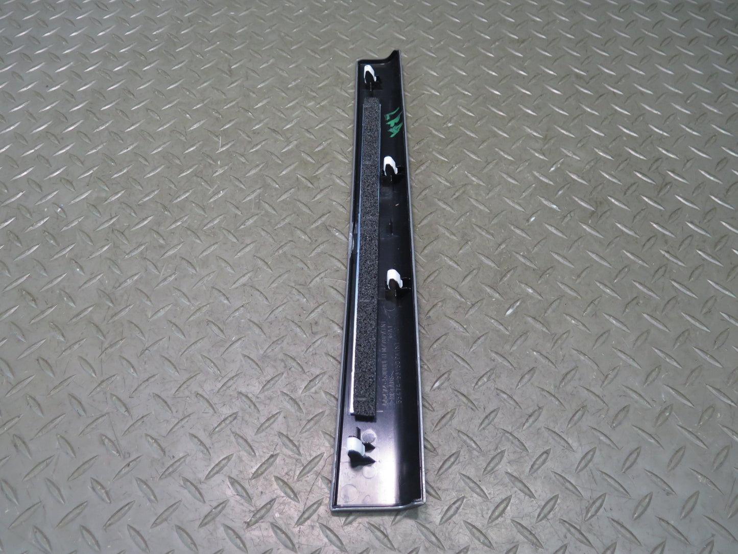 15-19 Lexus GSC16L RC350 RC300 F Sport Front Right Dash Glove Box Trim Bezel OEM