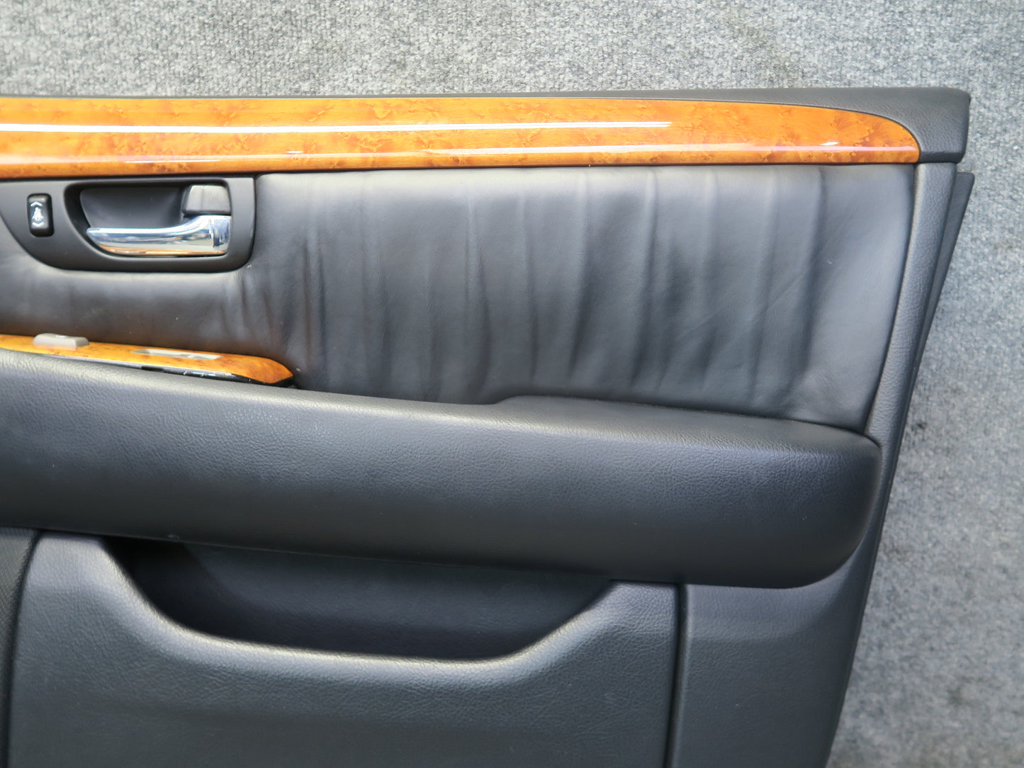 01-03 Lexus UCF30L LS430 Set of 2 Front Door Interior Trim Cover Panel Black OEM