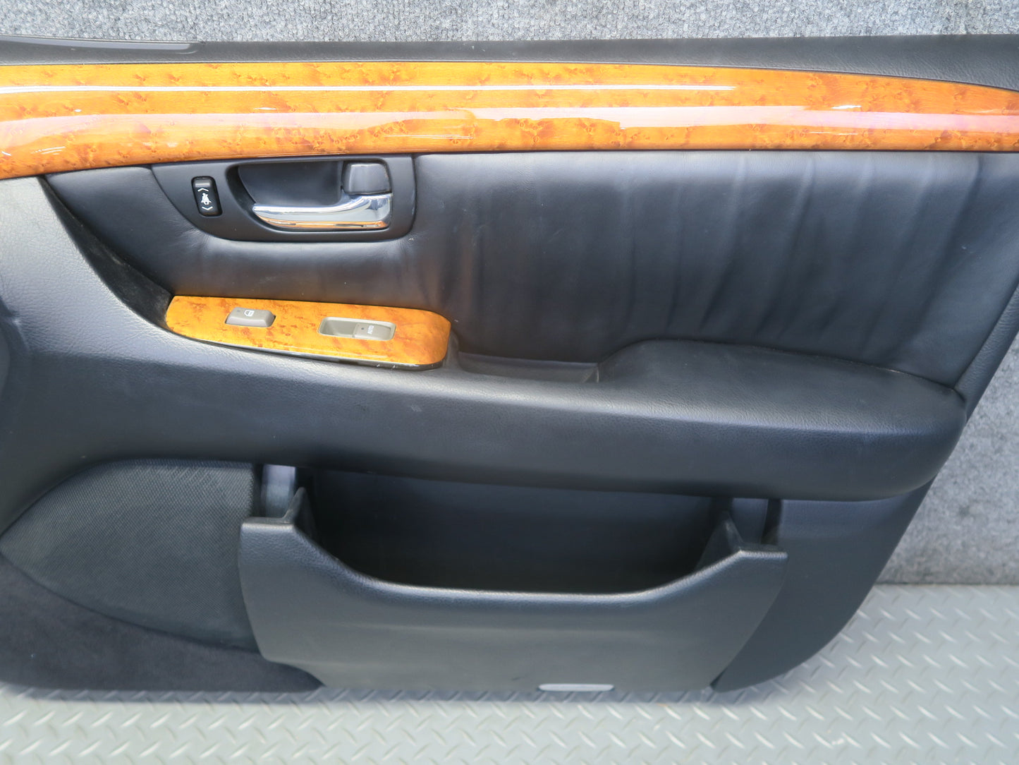 01-03 Lexus UCF30L LS430 Set of 2 Front Door Interior Trim Cover Panel Black OEM