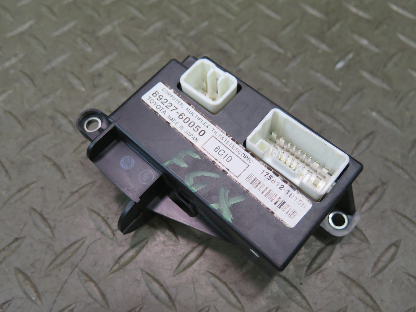 2003-2009 Lexus UZJ120L GX470 Tilt & Telescopic Control Module 89227-60050