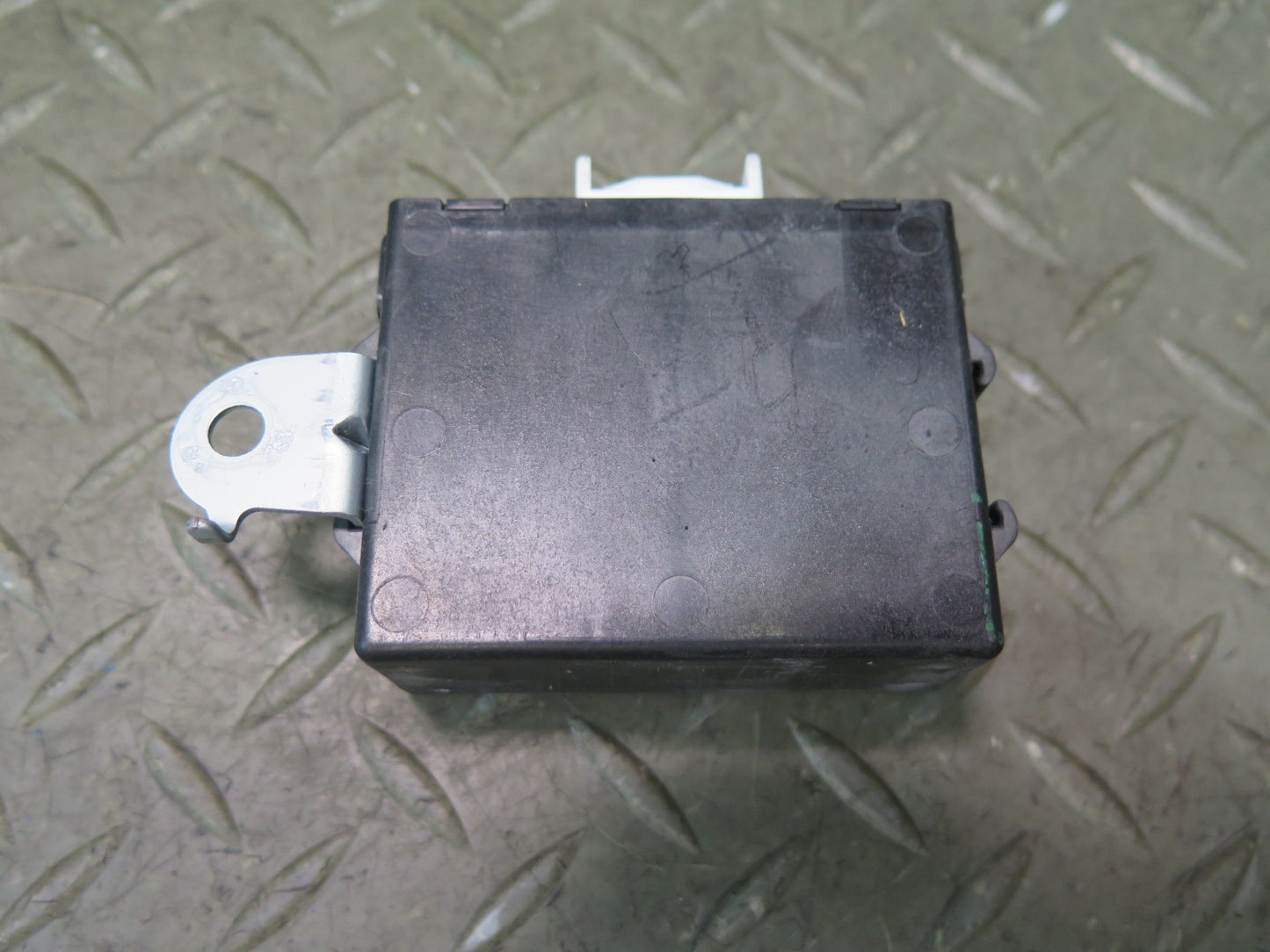 2006 Lexus UZJ120L GX470 2UZFE Engine ECU ECM Immobilizer Tailgate Lock KEY Set