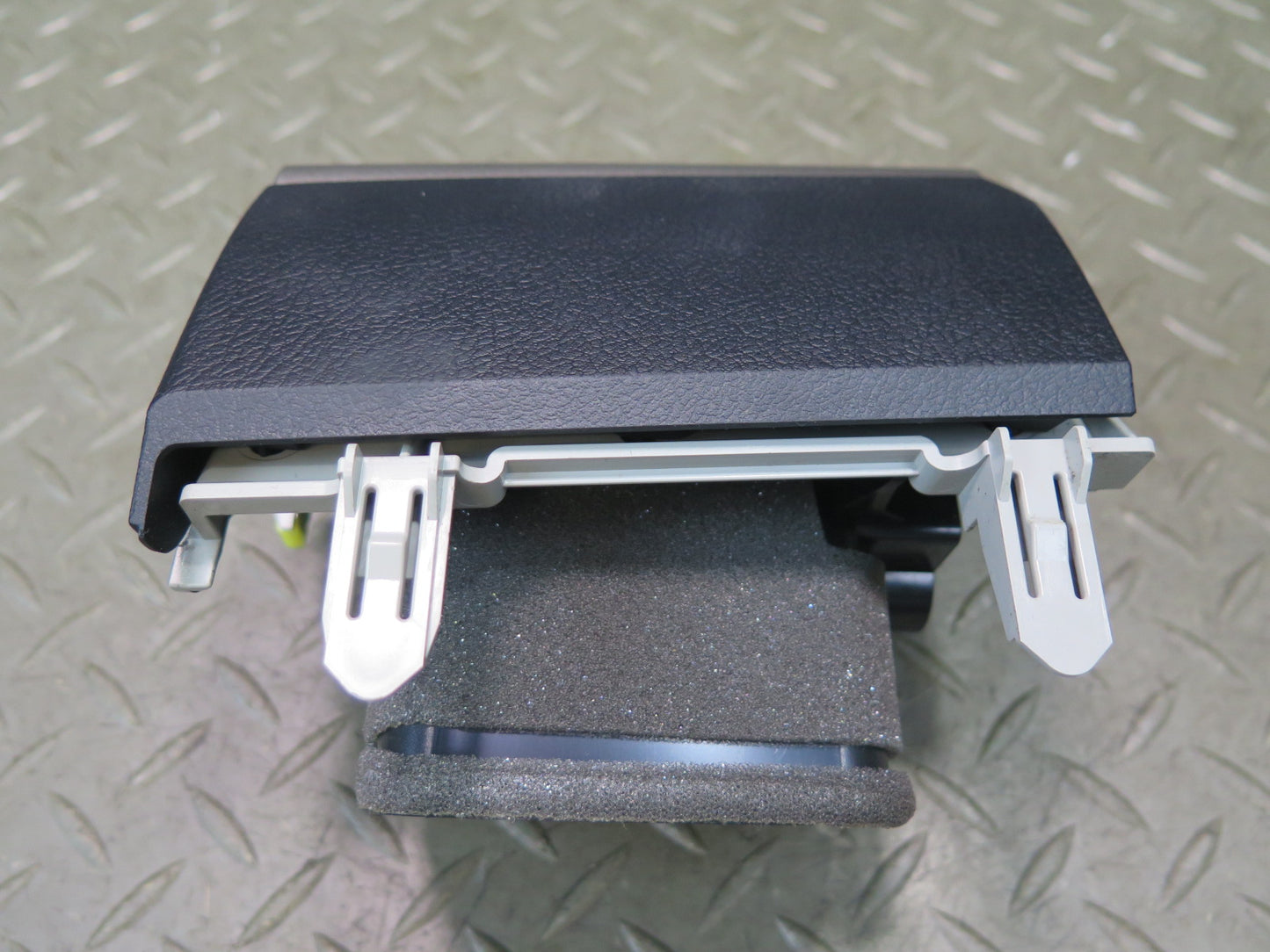 16-20 Lexus GSC16L RC300 F-sport Front Left & Right Dashboard Air Vent Set OEM