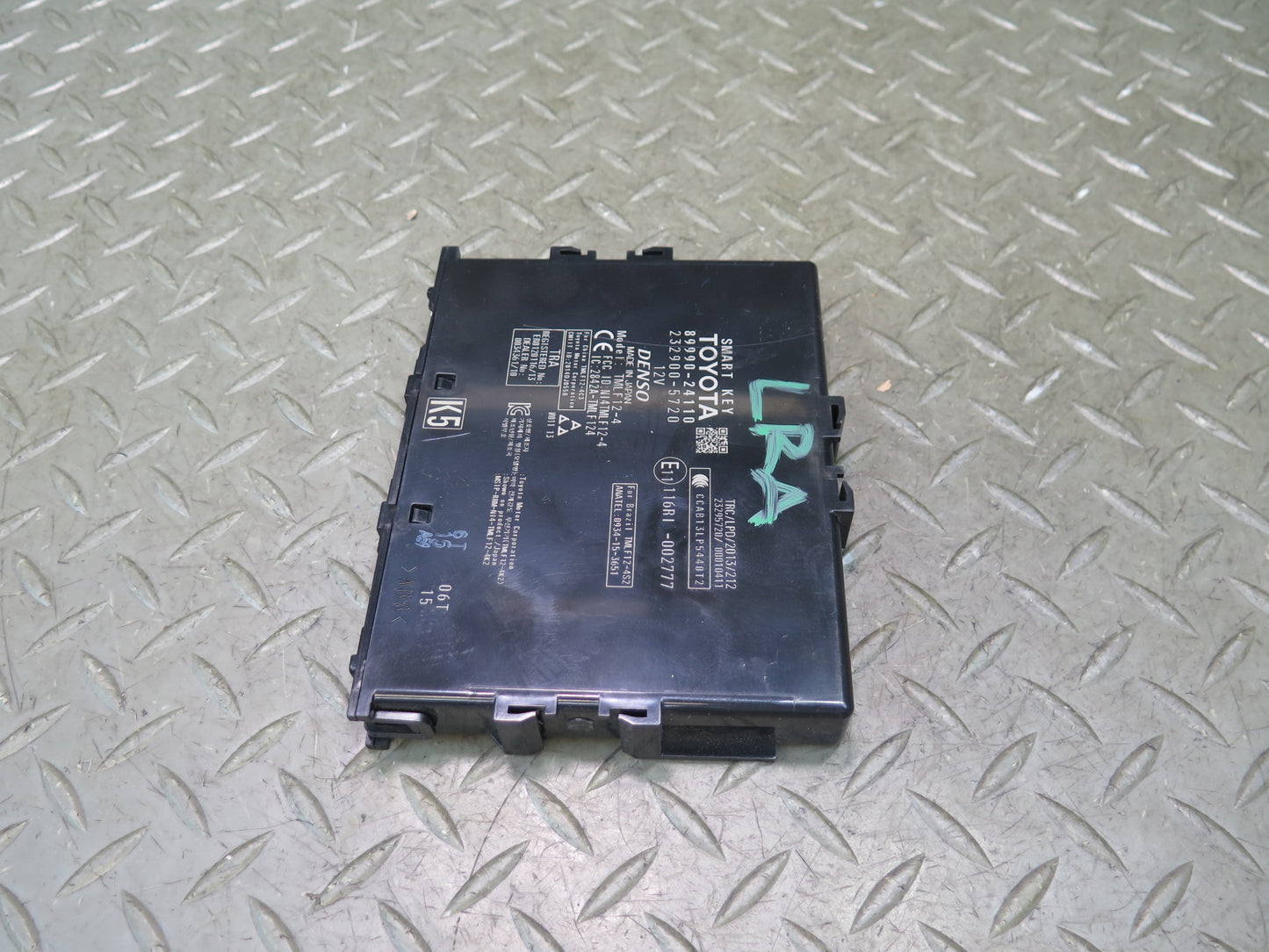 16-20 Lexus GSC16L RC350 RC300 RC200T Smart KEY Keyless Entry Control Module OEM