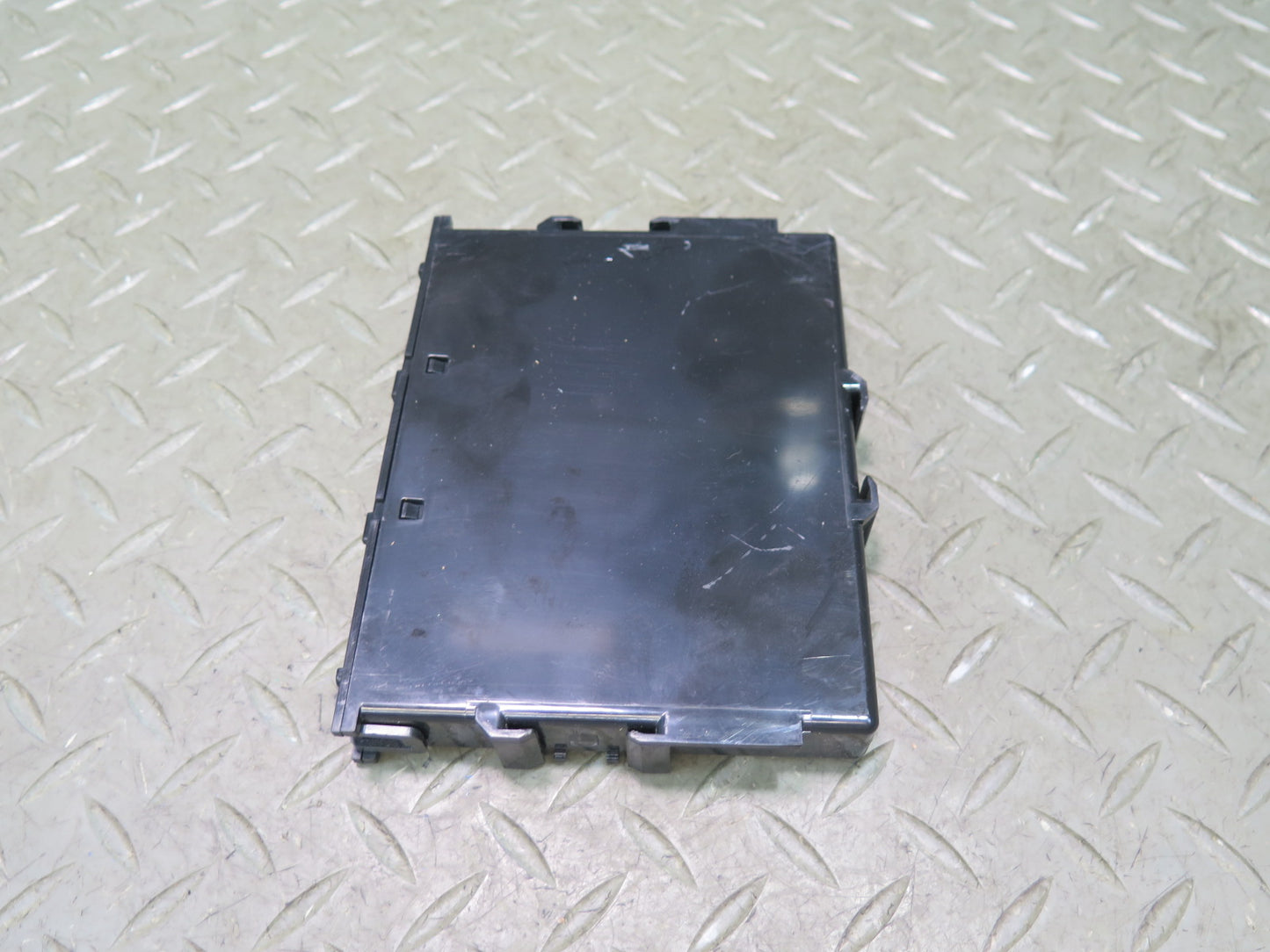 16-20 Lexus GSC16L RC350 RC300 RC200T Smart KEY Keyless Entry Control Module OEM