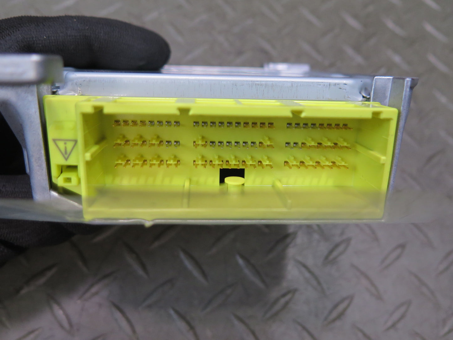 16-17 LEXUS GSC16L RC350 RC300 CENTRAL MAIN SRS AIR BAG CONTROL ECU MODULE 89170-24170 OEM