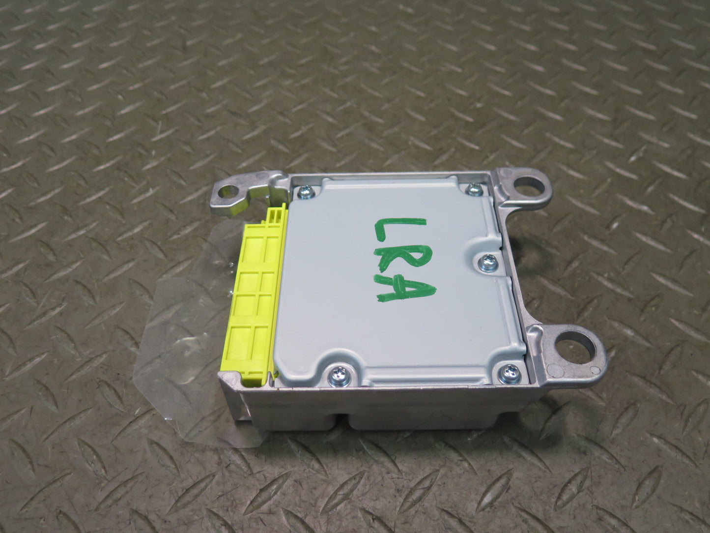 16-17 LEXUS GSC16L RC350 RC300 CENTRAL MAIN SRS AIR BAG CONTROL ECU MODULE 89170-24170 OEM