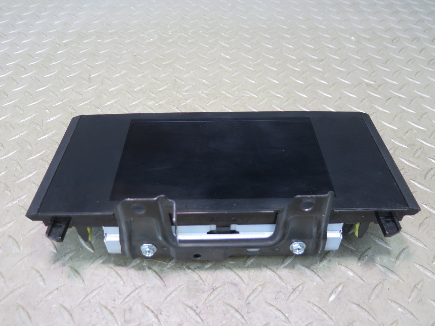 15-17 Lexus GSC16L RC350 RC300 Navigation Display Screen 86110-53022 OEM