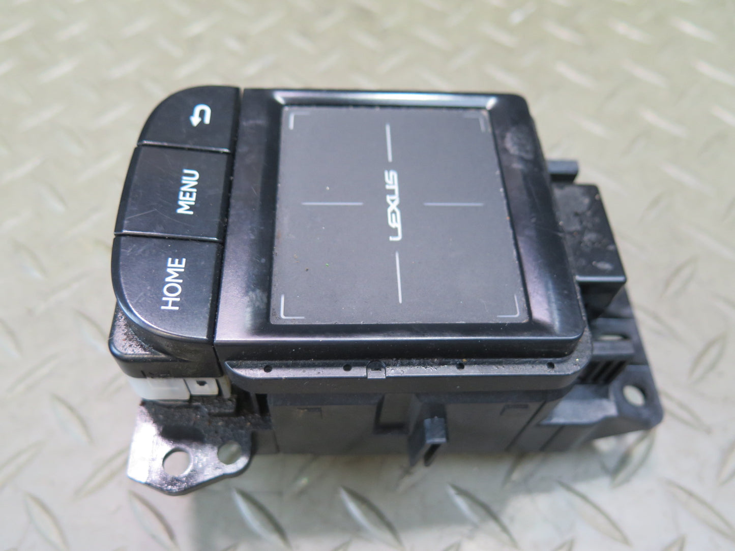 15-17 Lexus GSC16L RC350 RC300 Navigation Display Touch Pad Controller OEM