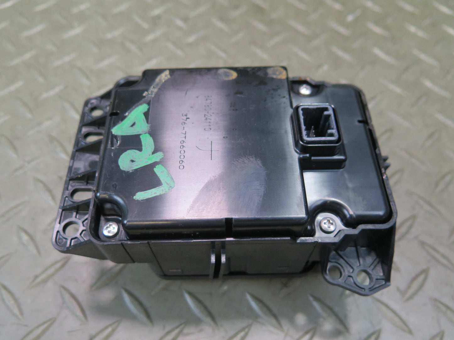 15-17 Lexus GSC16L RC350 RC300 Navigation Display Touch Pad Controller OEM