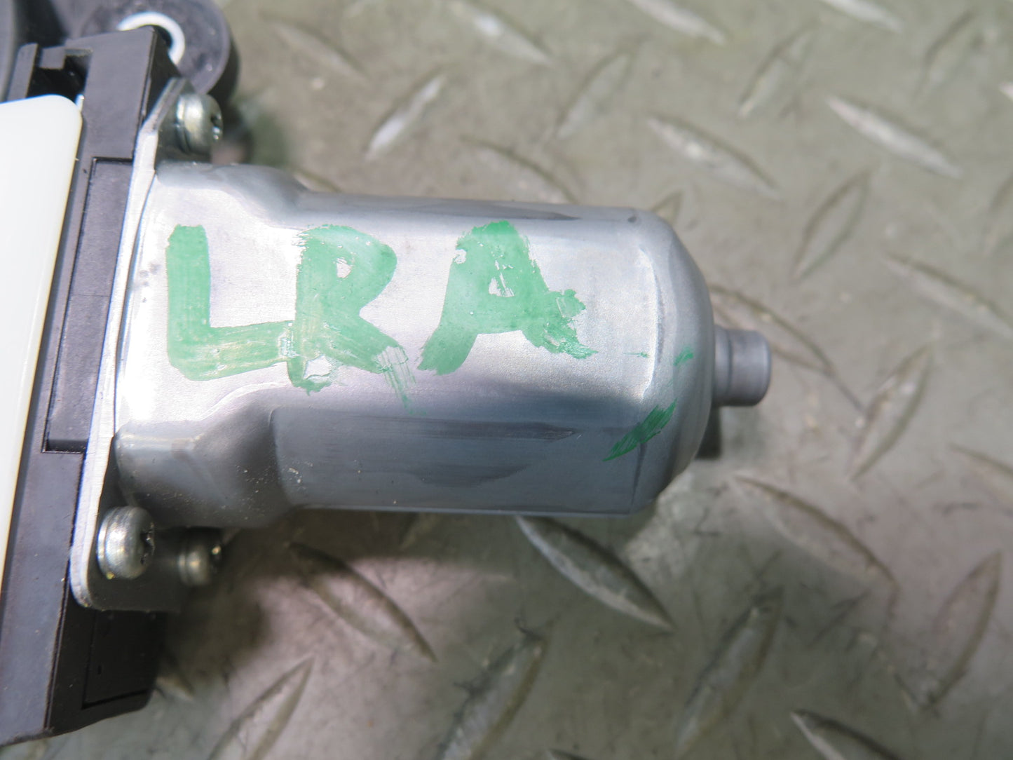 15-19 Lexus GSC16L RC350 RC300 RC200T Sunroof Motor Drive Unit OEM