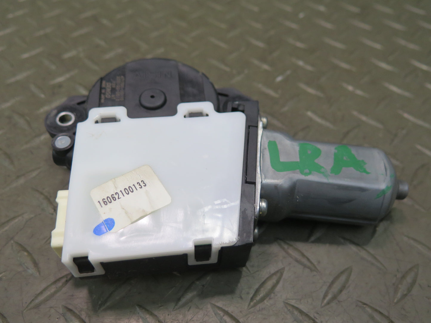 15-19 Lexus GSC16L RC350 RC300 RC200T Sunroof Motor Drive Unit OEM