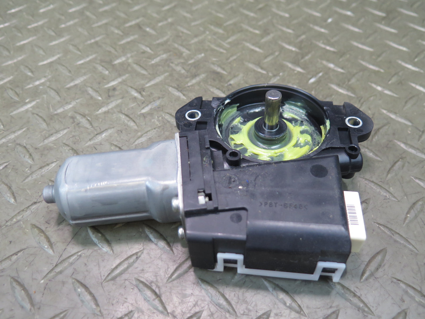 15-19 Lexus GSC16L RC350 RC300 RC200T Sunroof Motor Drive Unit OEM