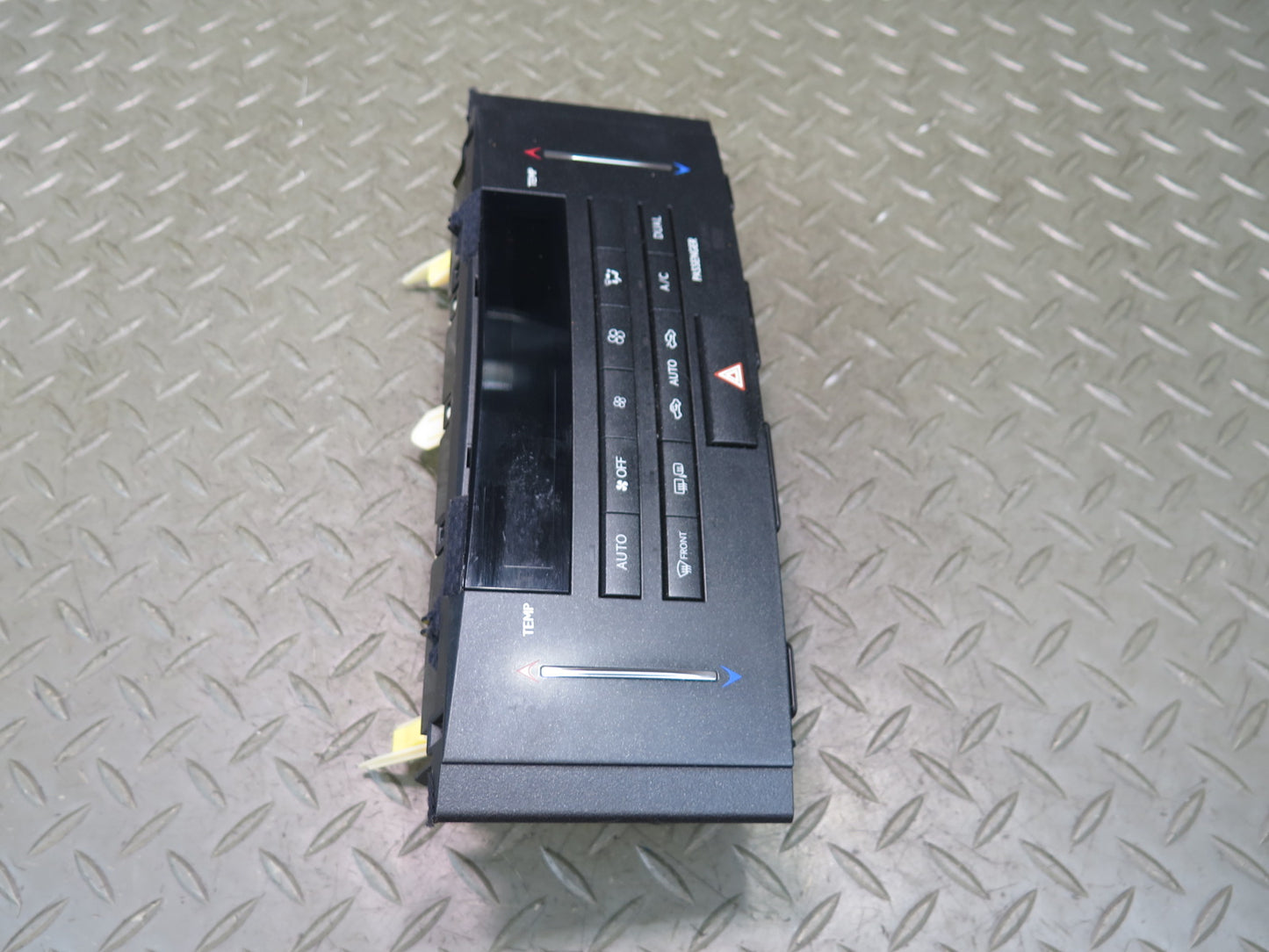 15-17 Lexus GSC16L RC300 RC350 A/C Heater Climate Control Switch Panel OEM