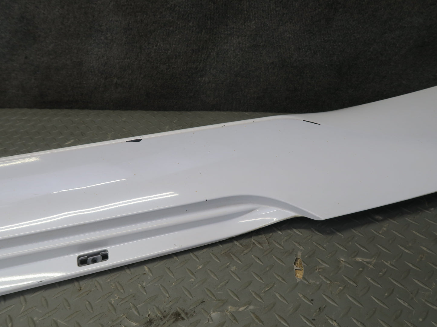 16-25 Lexus GSC16L RC350 RC300 F Sport Right Rocker Panel Side Skirt White OEM