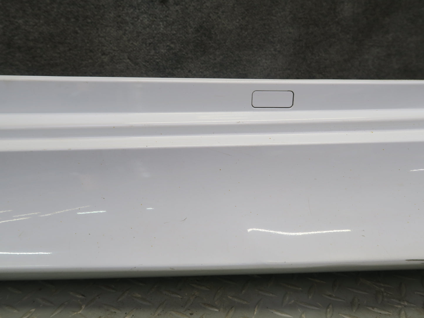 16-25 Lexus GSC16L RC350 RC300 F-sport Left Rocker Panel Side Skirt White OEM