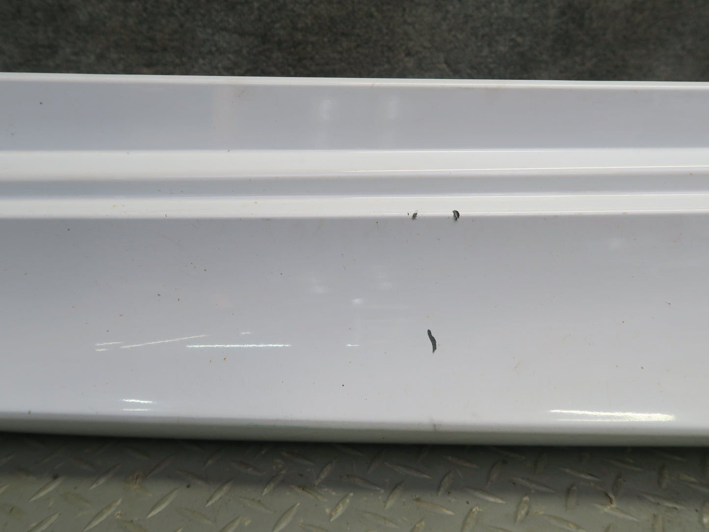 16-25 Lexus GSC16L RC350 RC300 F-sport Left Rocker Panel Side Skirt White OEM