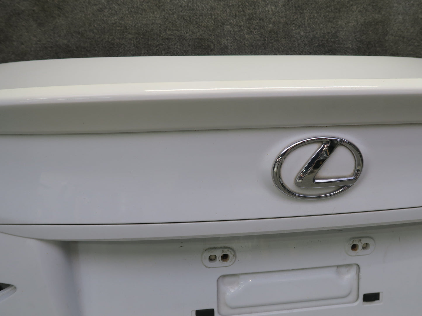 15-19 Lexus GSC16L RC350 RC300 F-sport Rear Trunk Deck Lid Shell Cover Panel OEM