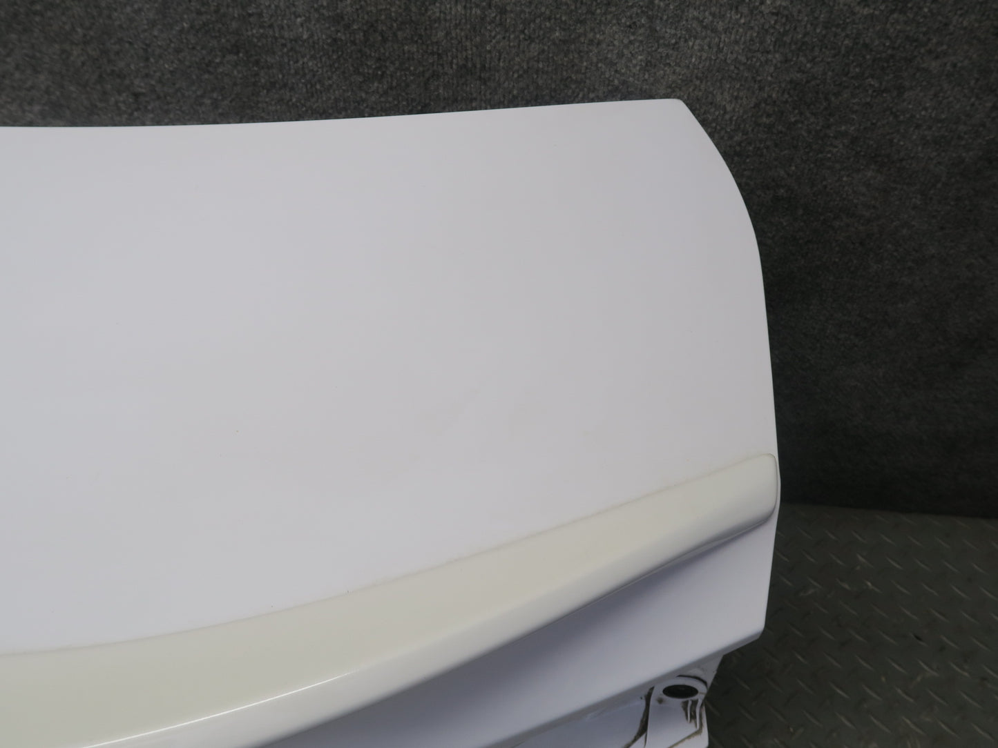 15-19 Lexus GSC16L RC350 RC300 F-sport Rear Trunk Deck Lid Shell Cover Panel OEM