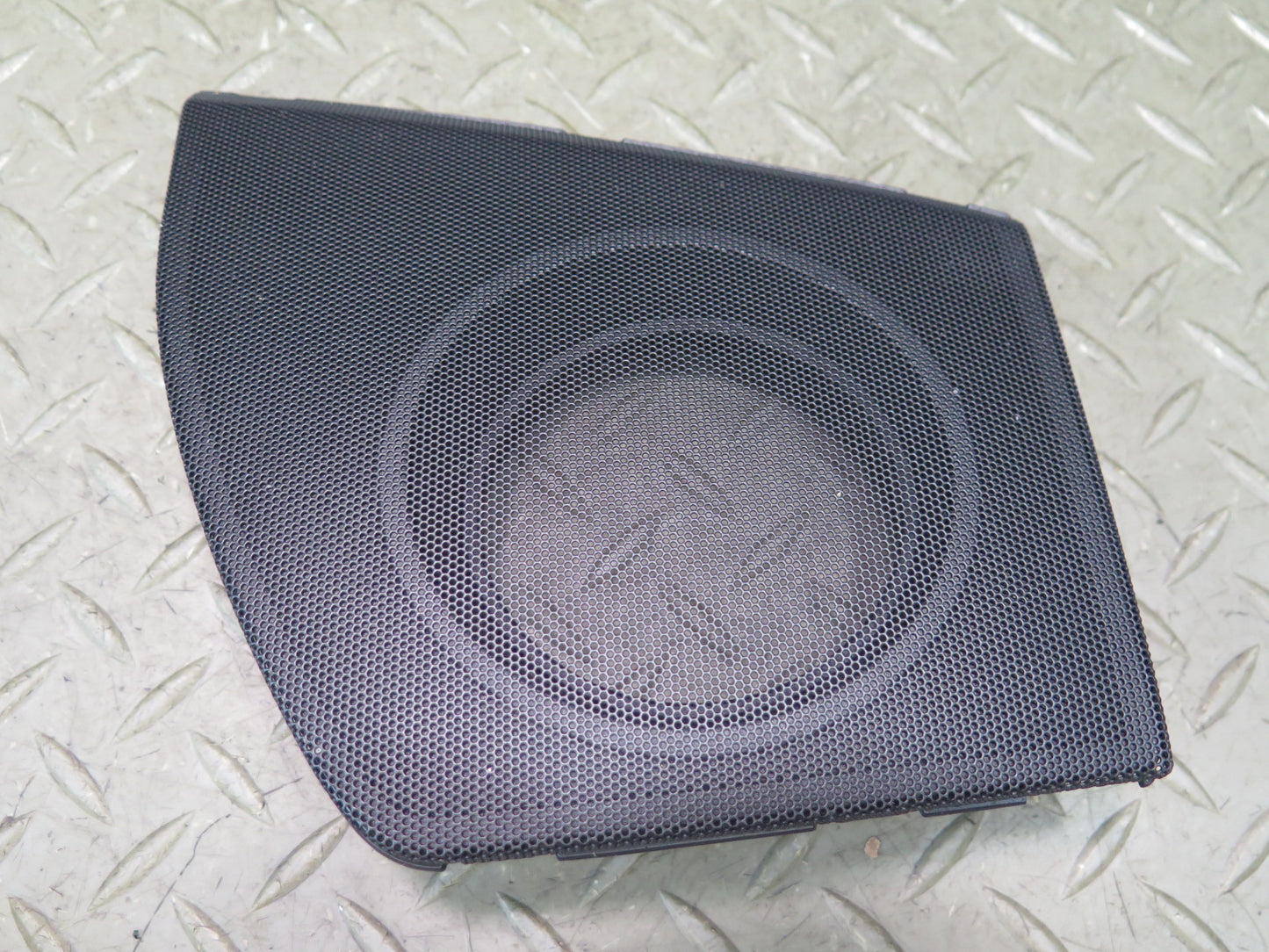 15-18 Lexus GSC16L RC350 RC300 Set of 3 Dashboard Speaker Grille Cover Trim OEM