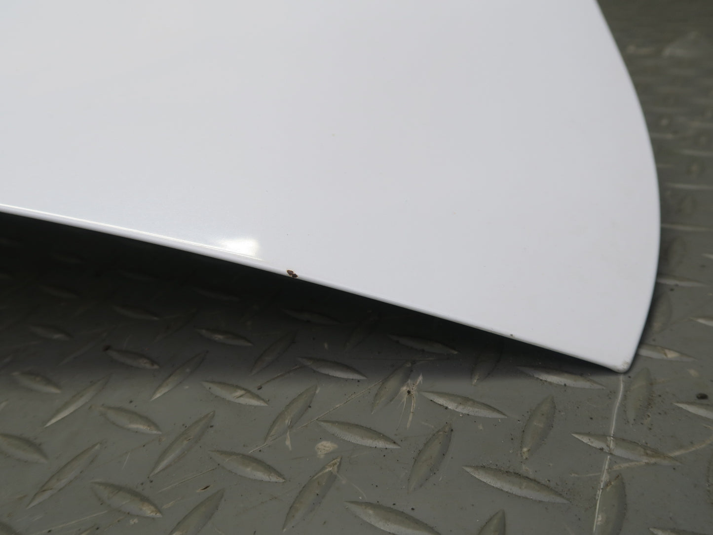 15-19 Lexus GSC16L RC350 RC300 F-sport Rear Trunk Deck Lid Shell Cover Panel OEM