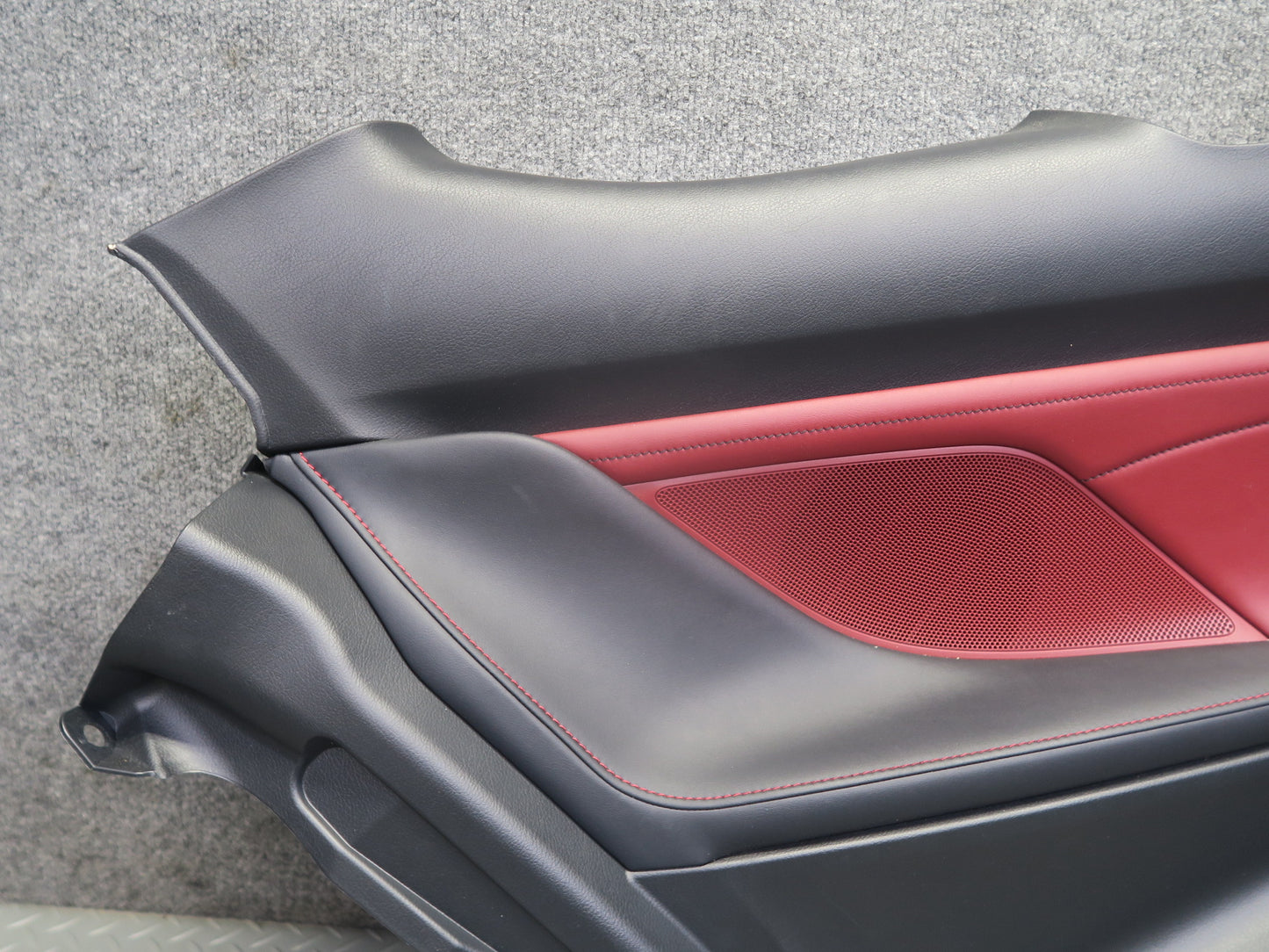15-18 Lexus GSC16L RC350 RC300 Set of 2 Left & Right Rear Quarter Trim Panel OEM