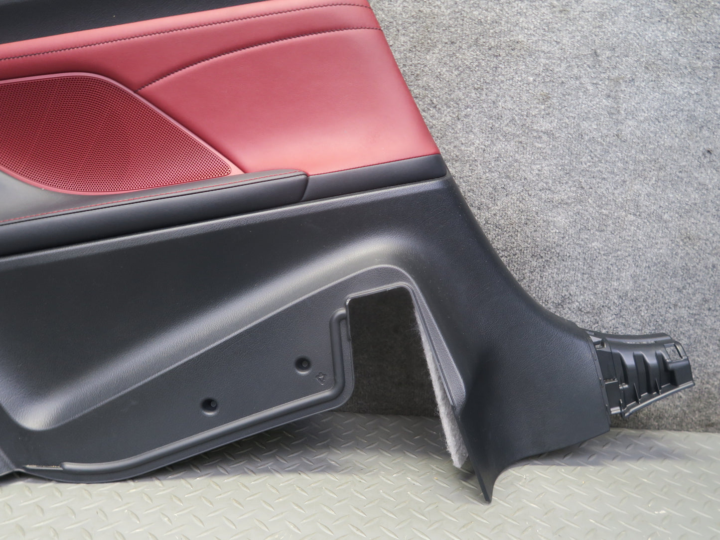15-18 Lexus GSC16L RC350 RC300 Set of 2 Left & Right Rear Quarter Trim Panel OEM