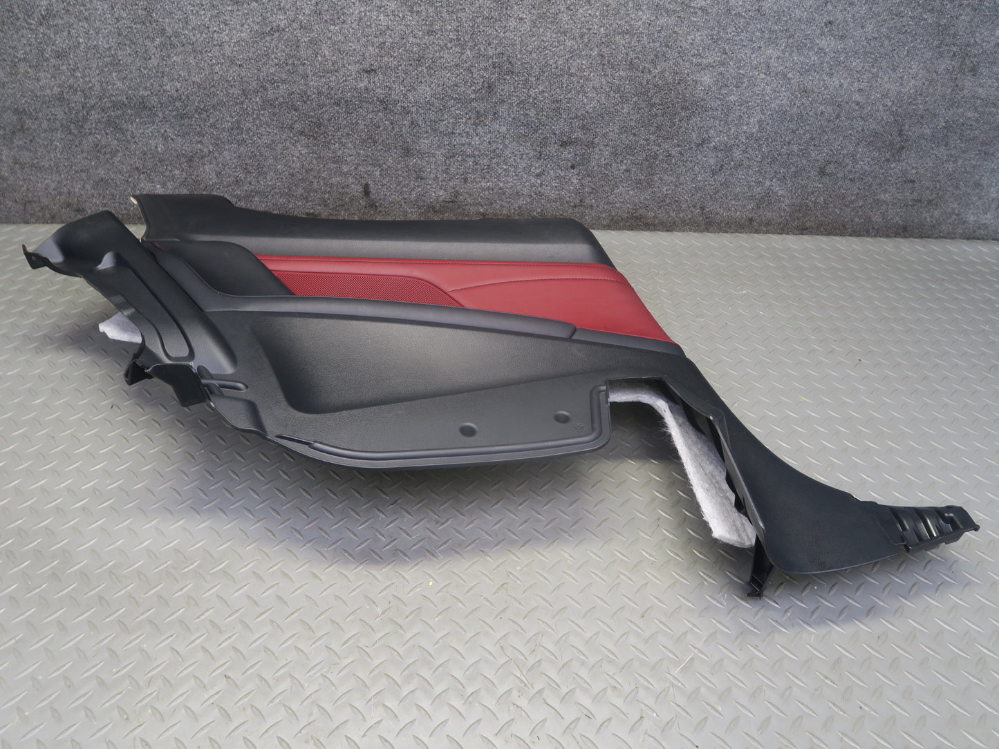 15-18 Lexus GSC16L RC350 RC300 Set of 2 Left & Right Rear Quarter Trim Panel OEM