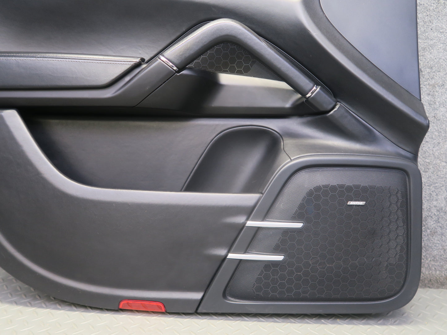 2011-2018 Porsche Cayenne 958 Front Left & Right Door Interior Trim Panel Set