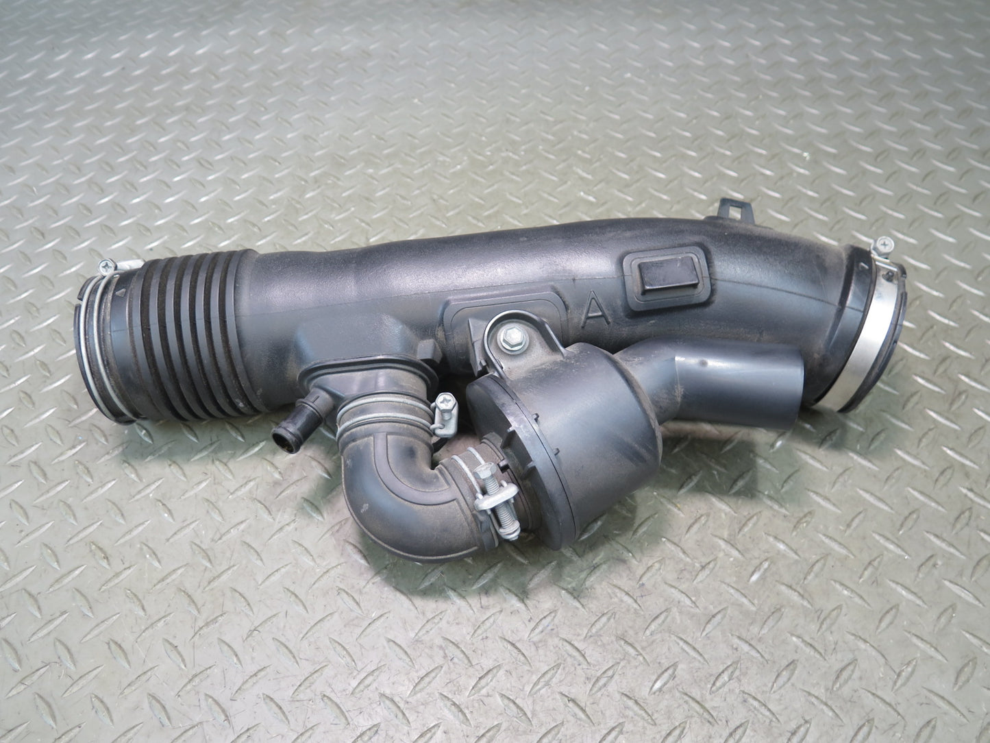 15-25 Lexus GSC16L RC300 3.5L Engine Air Cleaner Inlet Hose Tube & Resonator OEM