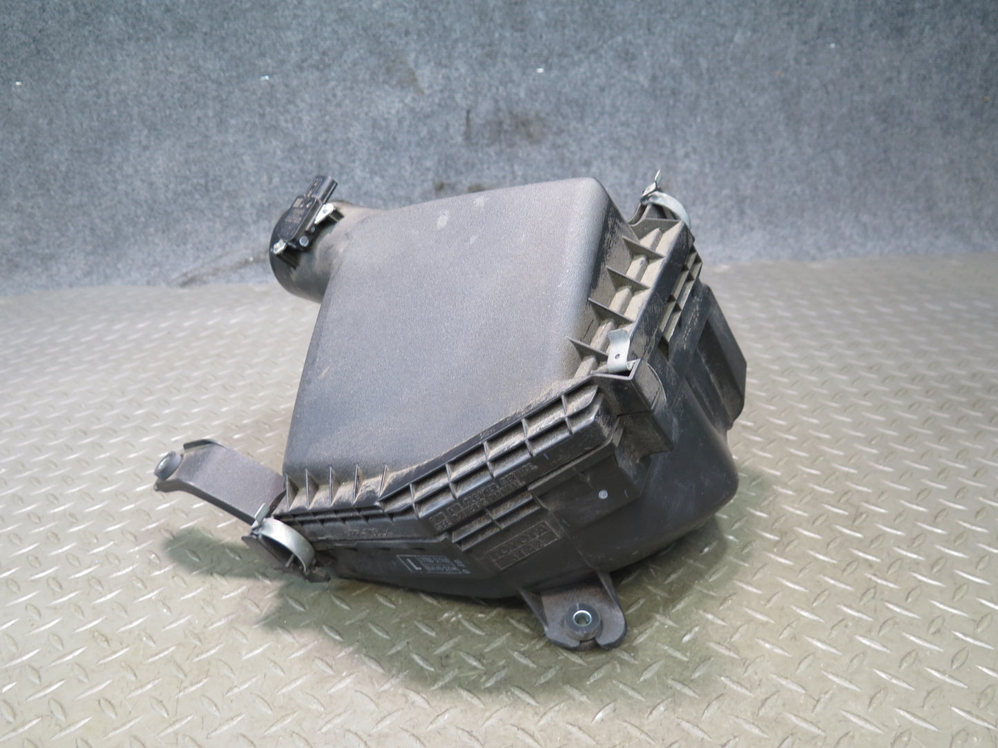 15-25 Lexus RC350 RC300 3.5L Air Intake Cleaner Filter Box w MAF Sensor OEM