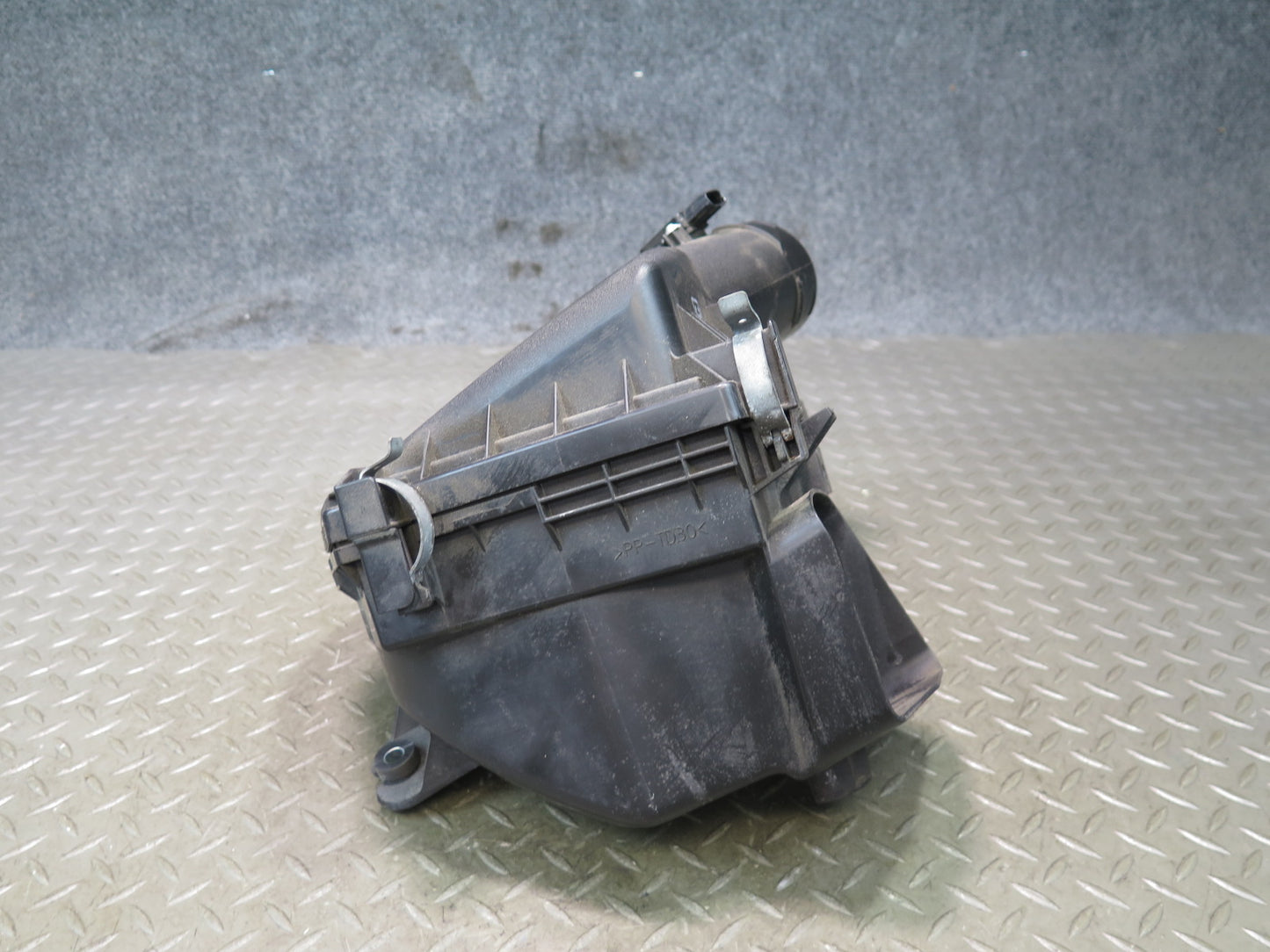 15-25 Lexus RC350 RC300 3.5L Air Intake Cleaner Filter Box w MAF Sensor OEM