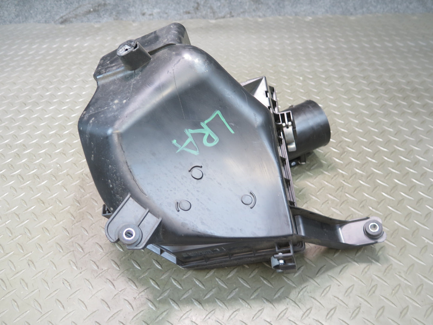 15-25 Lexus RC350 RC300 3.5L Air Intake Cleaner Filter Box w MAF Sensor OEM