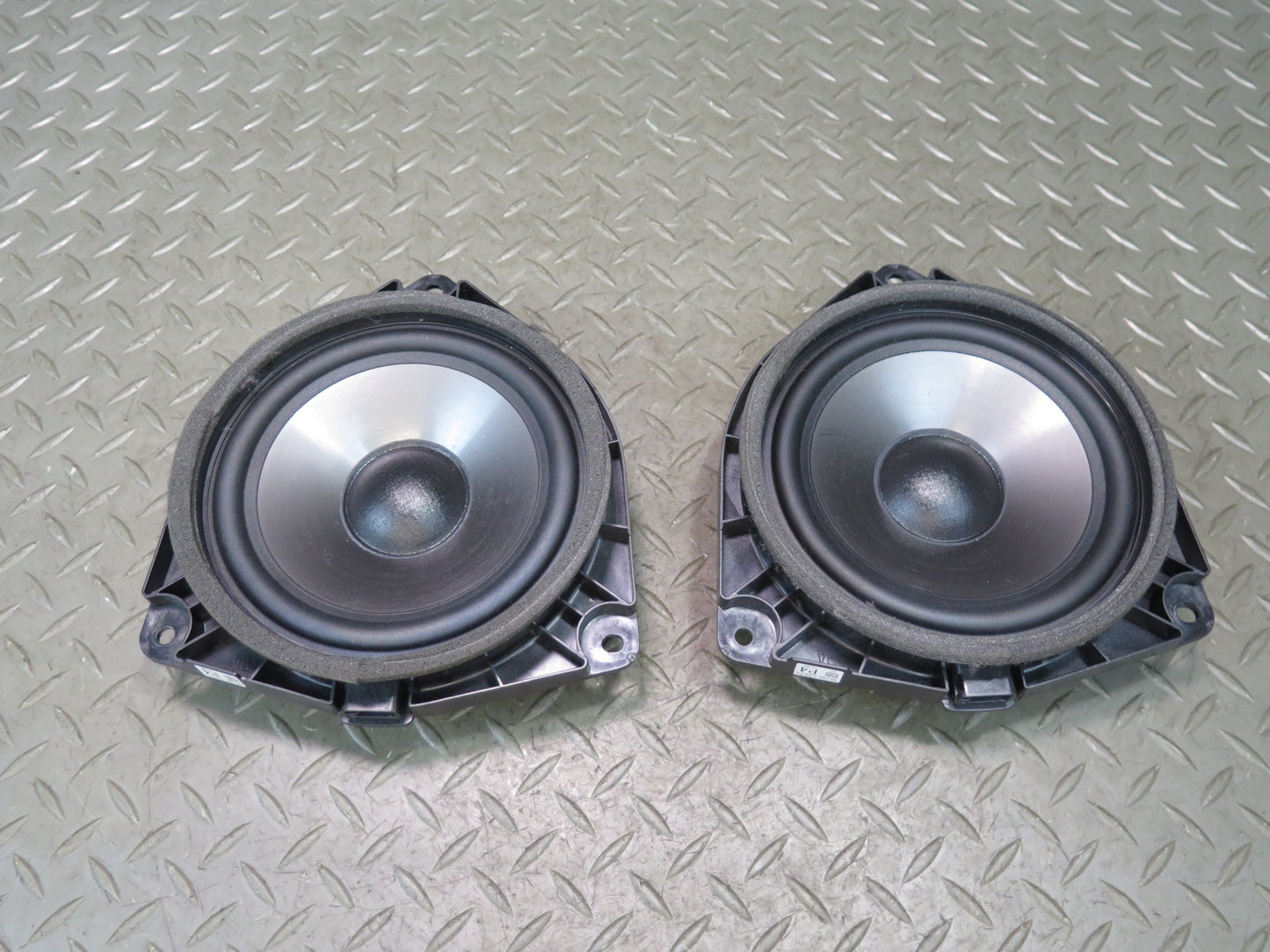 15-25 Lexus GSC16L RC350 RC300 Set of 2 Rear Left & Right Side Audio Speaker OEM