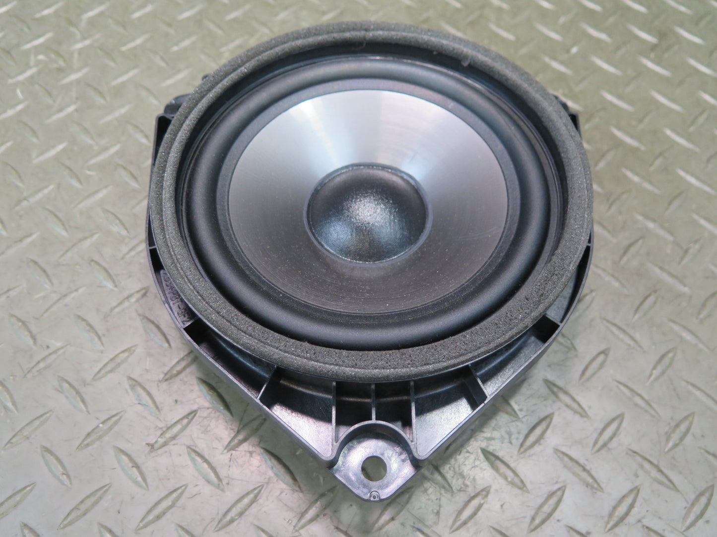 15-25 Lexus GSC16L RC350 RC300 Set of 2 Rear Left & Right Side Audio Speaker OEM