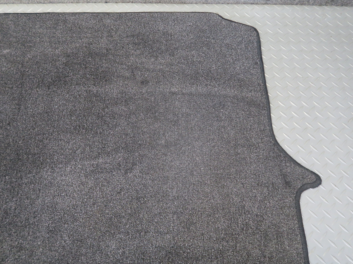 15-17 Lexus GSC16L RC350 RC300 Rear Trunk Floor MAT Carpet Liner Black OEM