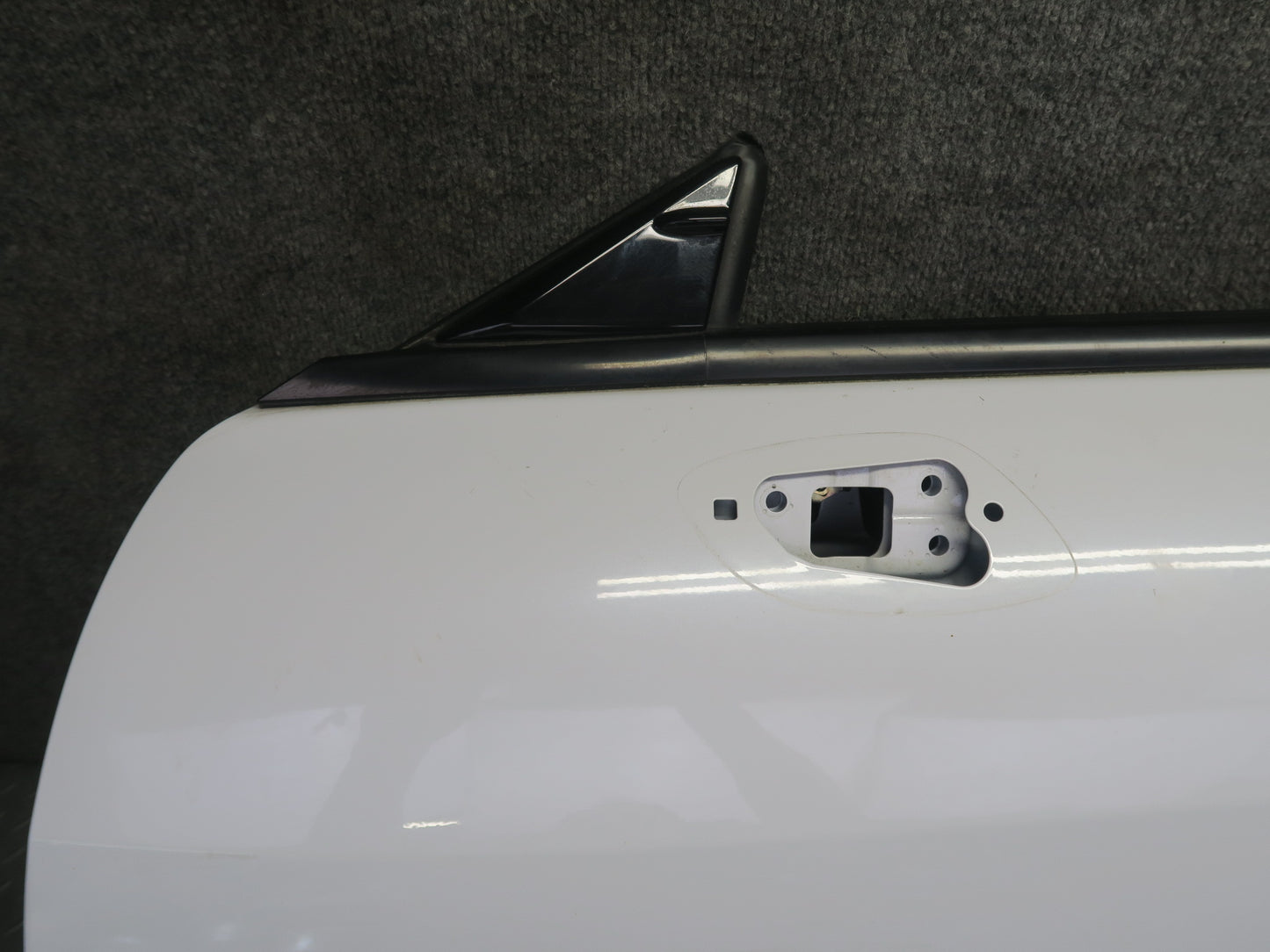 15-25 Lexus GSC16L RC350 RC300 Left Driver Door Shell Panel White OEM