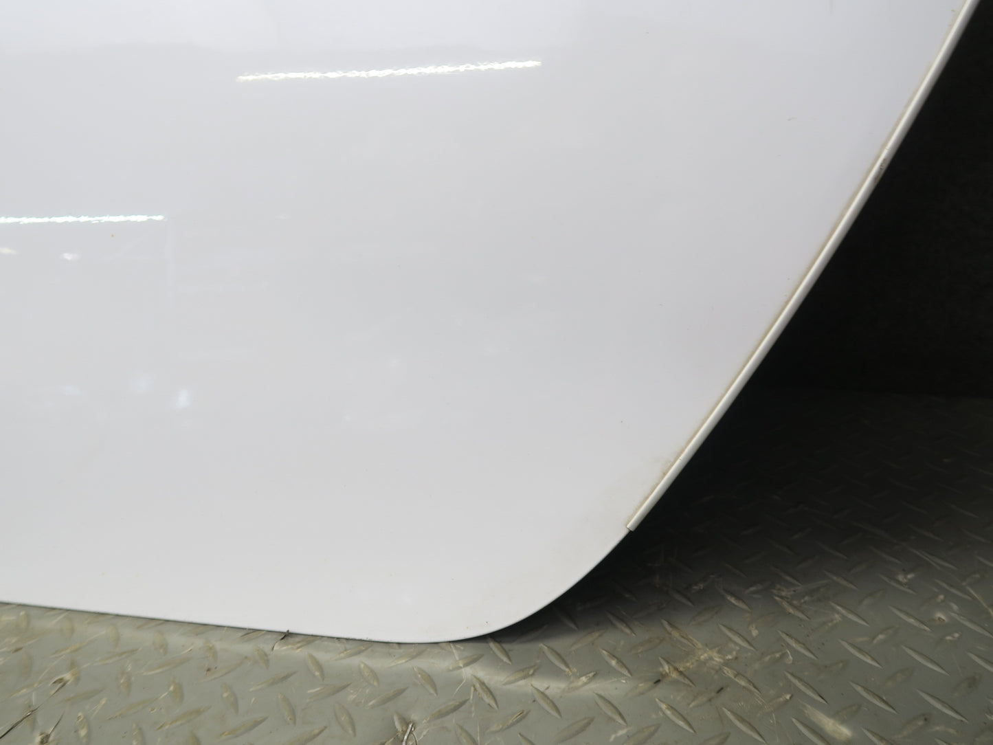 15-25 Lexus GSC16L RC350 RC300 Left Driver Door Shell Panel White OEM