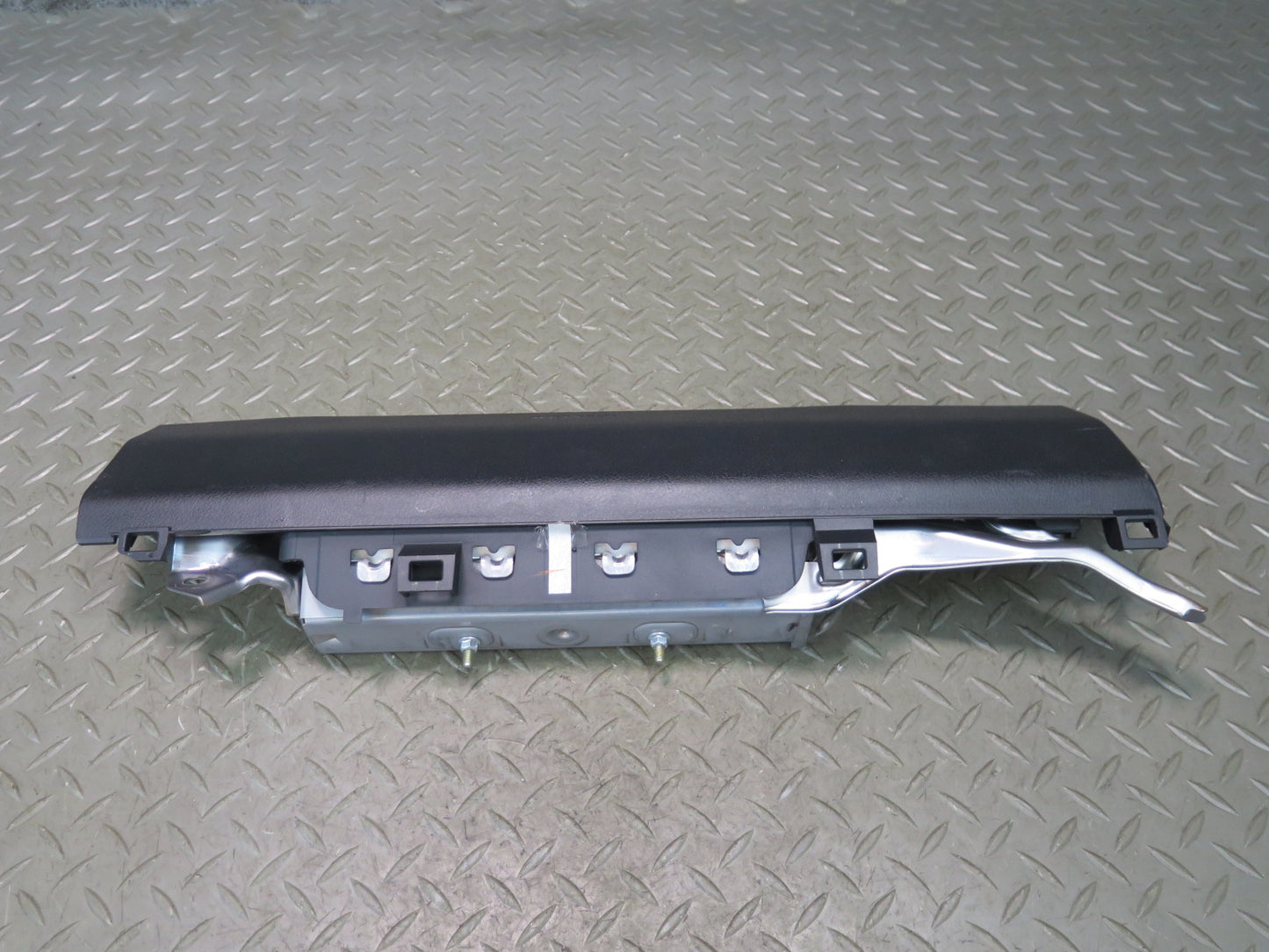 16-25 LEXUS GSC16L RC350 RC300 FRONT RIGHT PASSENGER SIDE DASH KNEE SRS AIRBAG OEM