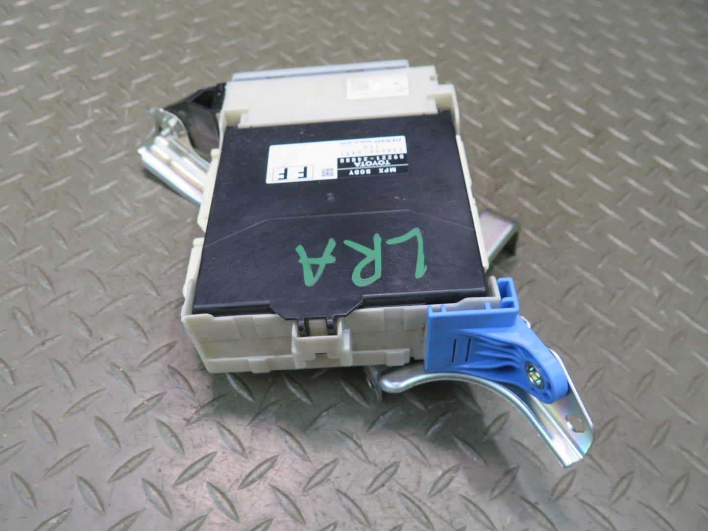 2016 Lexus GSC16L RC300 Multiplex Network Body Control Module & Fuse Box OEM