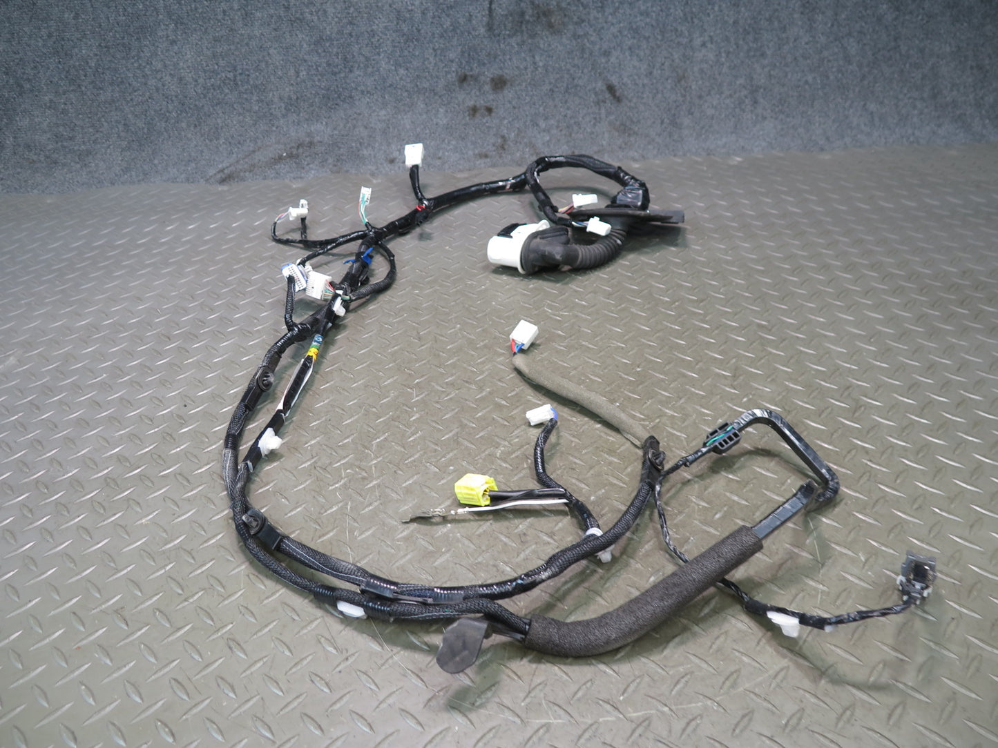 16-18 Lexus GSC16L RC350 RC300 Front Left Door Wire Wiring Harness OEM