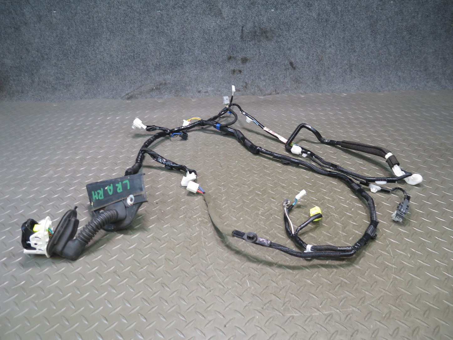 16-18 Lexus GSC16L RC350 RC300 Front Right Door Wire Wiring Harness OEM
