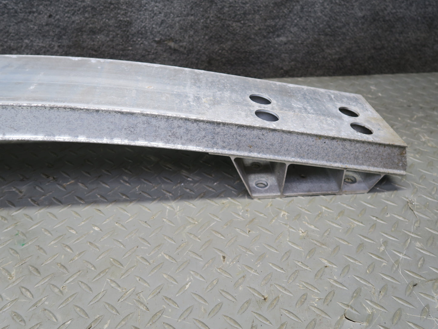 15-18 Lexus RC300 RC350 F-sport Rear Bumper Impact Reinforcement Bar w Foam OEM
