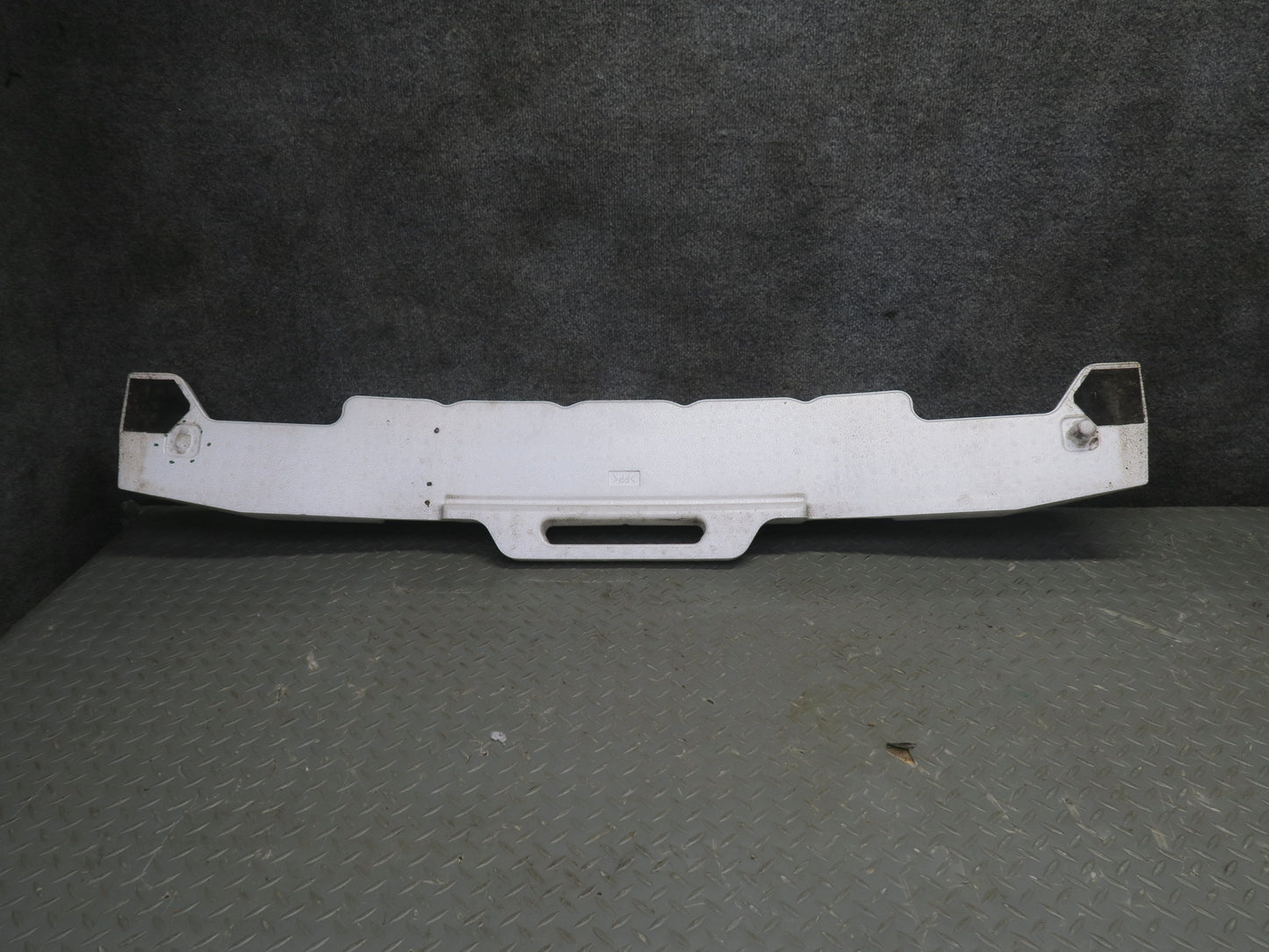15-18 Lexus RC300 RC350 F-sport Rear Bumper Impact Reinforcement Bar w Foam OEM