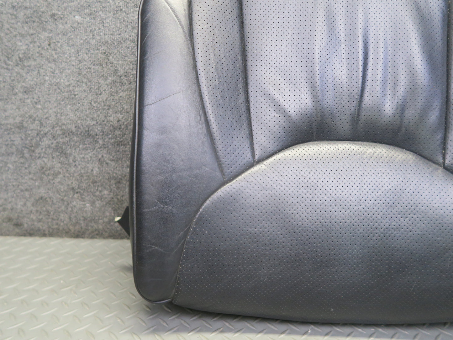 01-03 Lexus UCF30L LS430 Front Right Pass Seat Lower Leather Cushion Black OEM